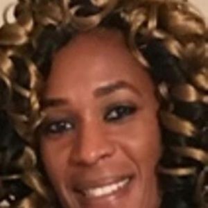 Meet your Posher, Lynda